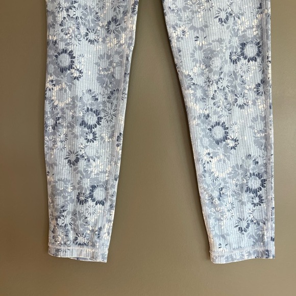 Sweaty Betty Contour 7/8 Workout Jersey Legging Infinity Blue Magic Circle Small - Picture 6 of 16